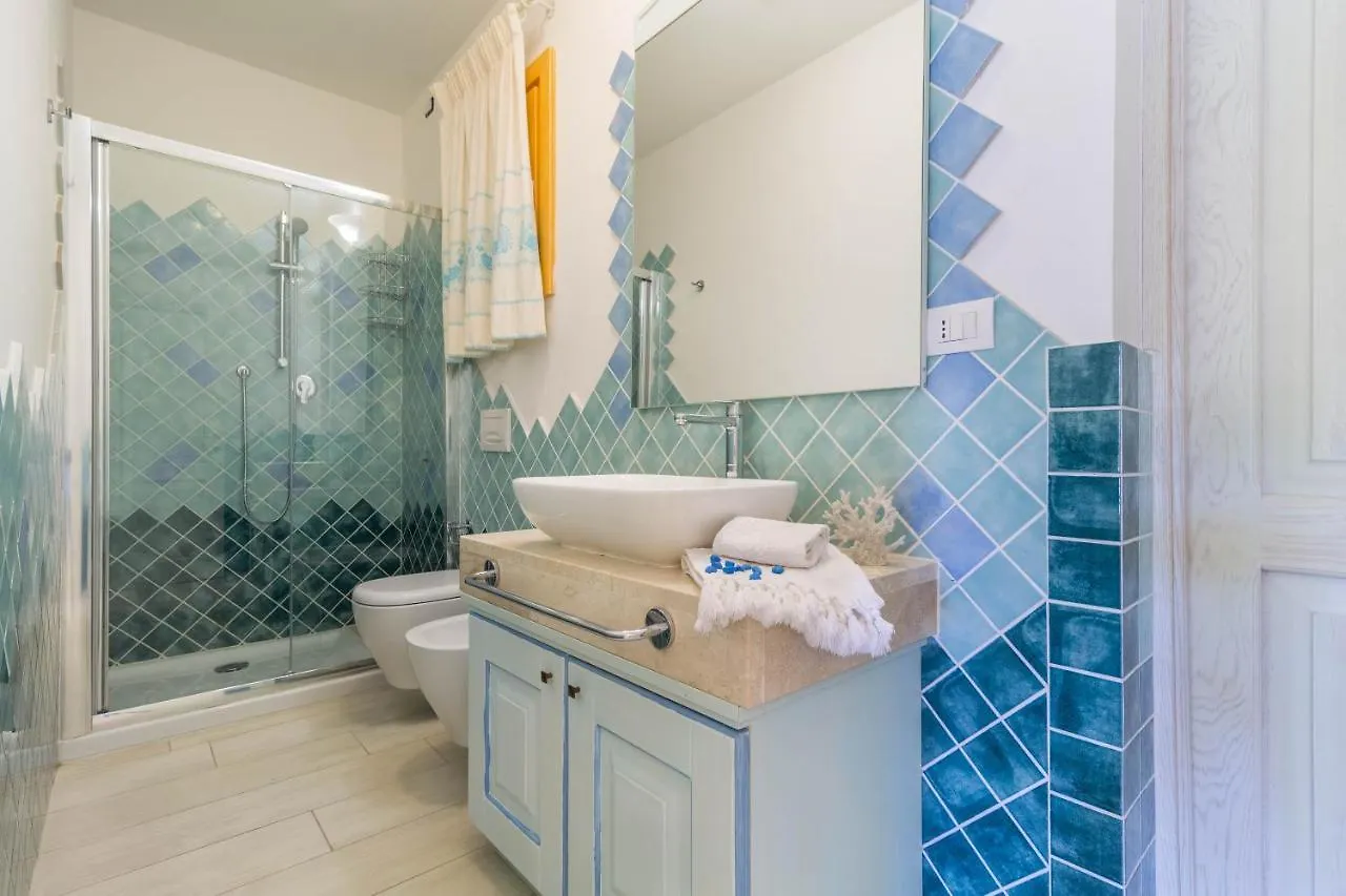 Apartment Pavoncelle - Appartamento A Villasimius Con Giardino Privato A Pochi Passi Dal Mare Italy