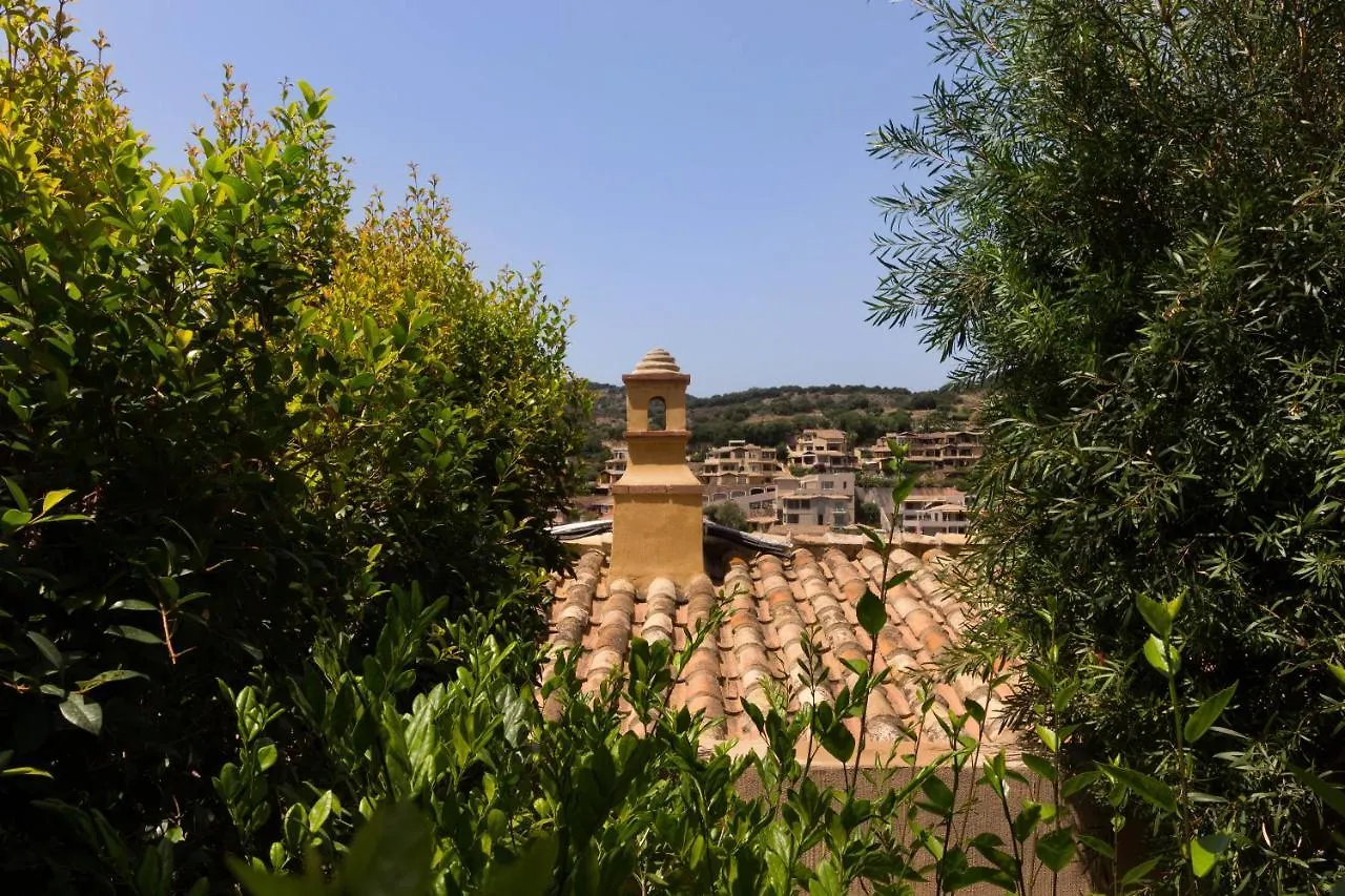 Pavoncelle - Appartamento A Villasimius Con Giardino Privato A Pochi Passi Dal Mare Italy