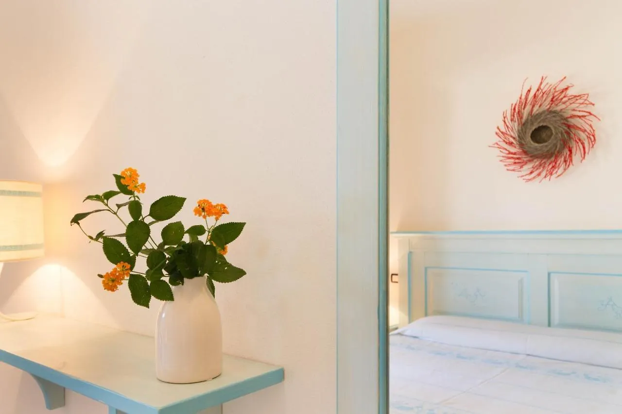 Pavoncelle - Appartamento A Villasimius Con Giardino Privato A Pochi Passi Dal Mare Italy